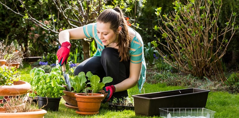 Tips to Reduce Aches and Pains While Gardening